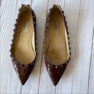 Valentino rockstud maroon/ Burgundy flats 8/38